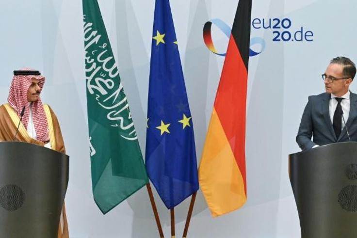 At a press conference with German Foreign Minister Heiko Maas (R), his Saudi counterpart Prince Faisal bin Farhan Al-Saud renewed criticism of Israeli policy on the Palestinians