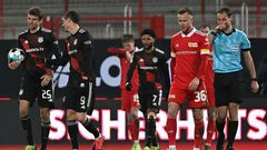 Bayern Munich striker Robert Lewandowski (2nd L) celebrates his equaliser against Union Berlin