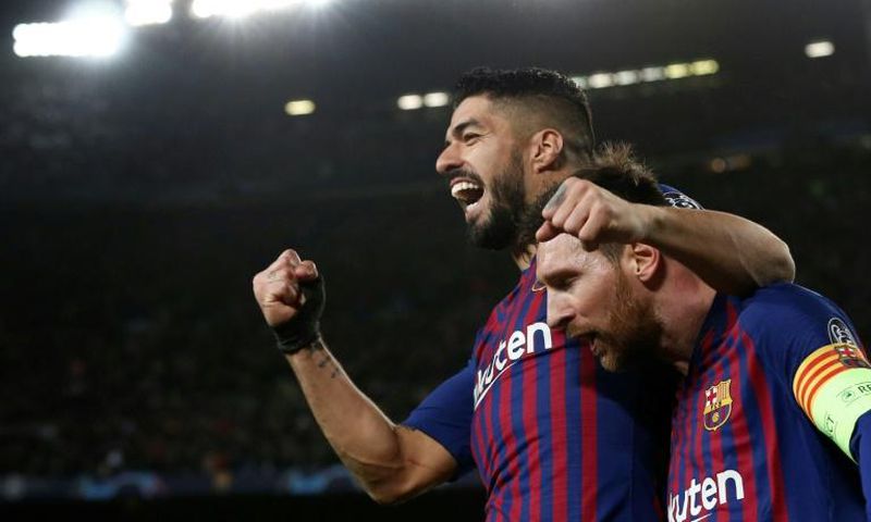 Suarez struck up a strong friendship with Messi at Barca