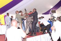 MPs Simba Arati and Sylvanus Osoro exchange blows at Burial ceremony in Kisii (Photos)