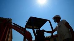 France fears a spike in layoffs in coming months