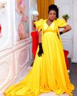 Diamond’s sister Queen Darleen reveals her all grown baby bump for the first time