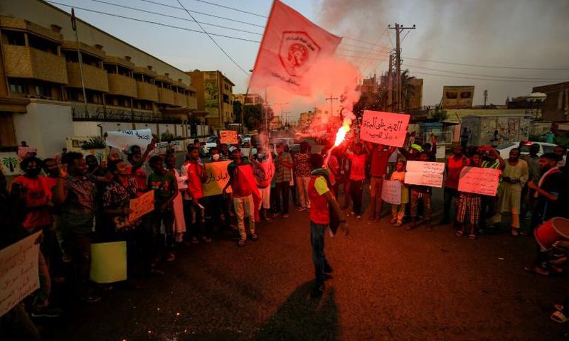 Protesters demonstrated in the Sudanese capital Khartoum in solidarity with rallies in the Central Darfur town of Nertiti demanding the government beef up security in the region