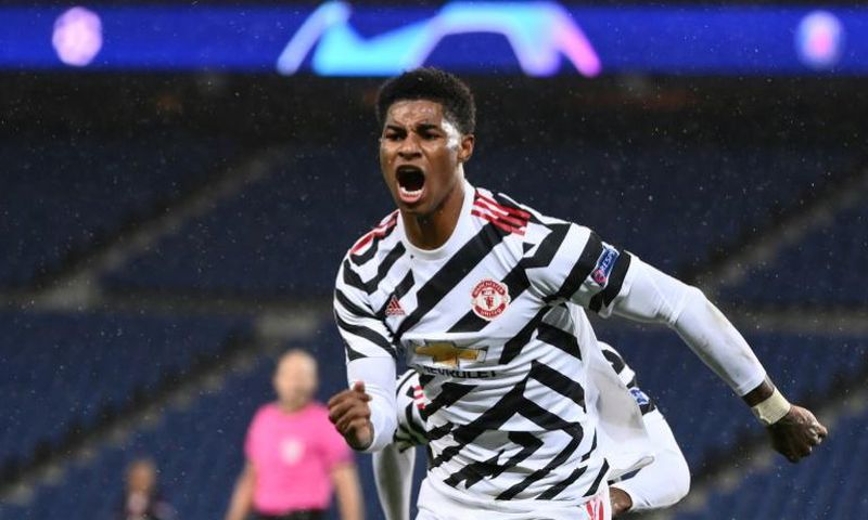 Marcus Rashford's late goal gave Manchester United a 2-1 win away at Paris Saint-Germain in their Champions League Group H opener on Tuesday