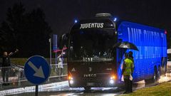 The bus transporting Juventus' players arrives at the Allianz Stadium.