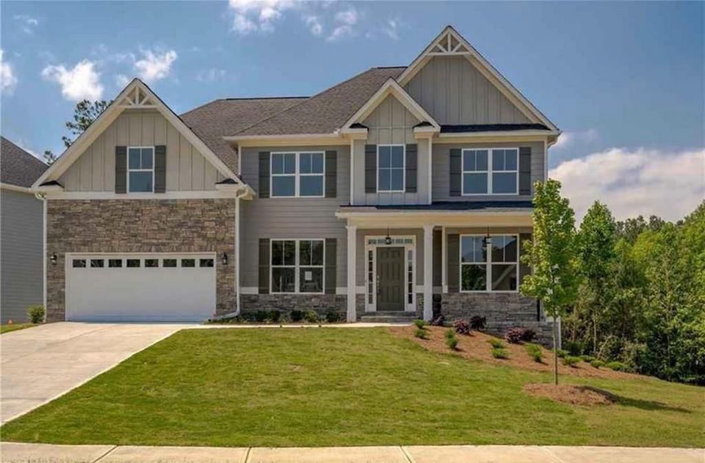 US based Kenyan gospel singer Benachi buys a House his family (Photo)