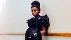 Diamond’s sister Queen Darleen reveals her all grown baby bump for the first time