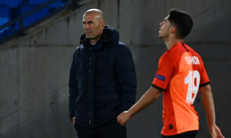 Zinedine Zidane will be feeling the pressure after his Real Madrid team lost 3-2 to Shakhtar Donetsk in the Champions League on Wednesday.