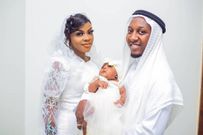 Queen Darleen wither her Husband and their Child.