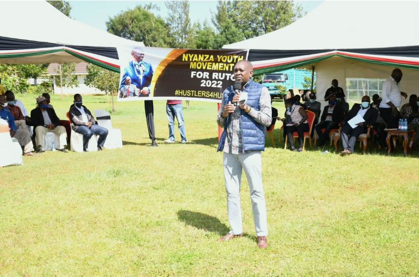 Oscar Sudi during the meeting with youth leaders from Nyanza