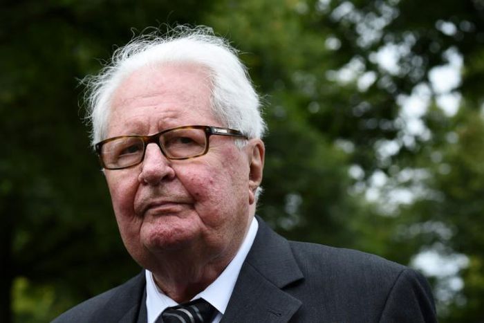 Hans-Jochen Vogel: Worked tirelessly for 'a just world and a unified Europe'