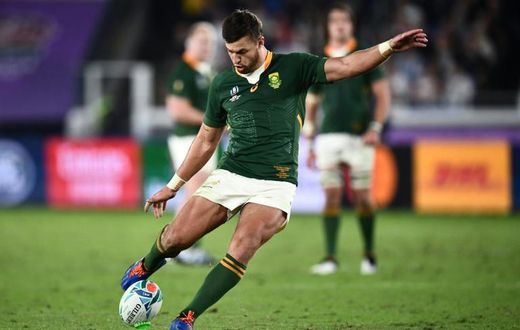 South Africa's Handre Pollard reportedly earns 1.06 million euros a season at Montpellier