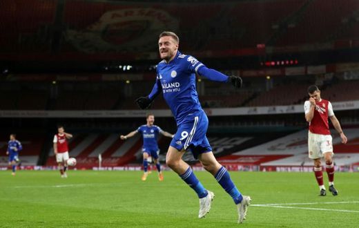Leicester striker Jamie Vardy celebrates his goal at Arsenal