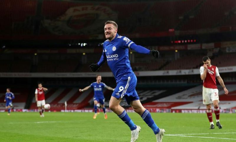 Leicester striker Jamie Vardy celebrates his goal at Arsenal