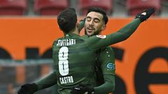 Stuttgart forward Nicolas Gonzalez (R) celebrates with Gonzalo Castro after scoring against Augsburg on Sunday