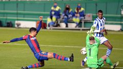 Marc-Andre ter Stegen delivered a brilliant performance as Barcelona reached the Spanish Super Cup final on Wednesday.
