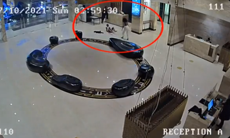 Snippet from CCTV footage of Eddie Ndichu, Paul Ndichu and Munira Hassan's incident with Stephanie and Cheryl Murgor.