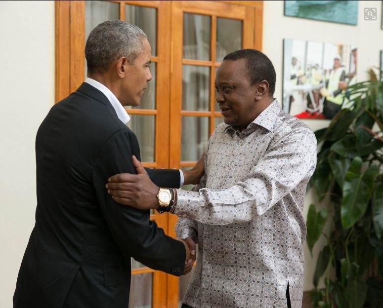 Former US President Barack Obama with president Uhuru Kenyatta at State House. Barack Obama arrives in Kenya