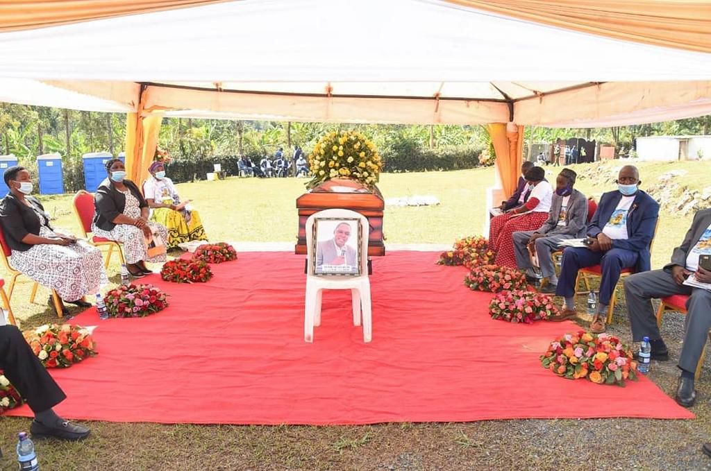 Aspiring Senator Allan Chesang loses his Father (Photos)