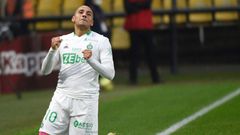 Wahbi Khazri scored a sensational goal as Saint-Etienne drew at Metz