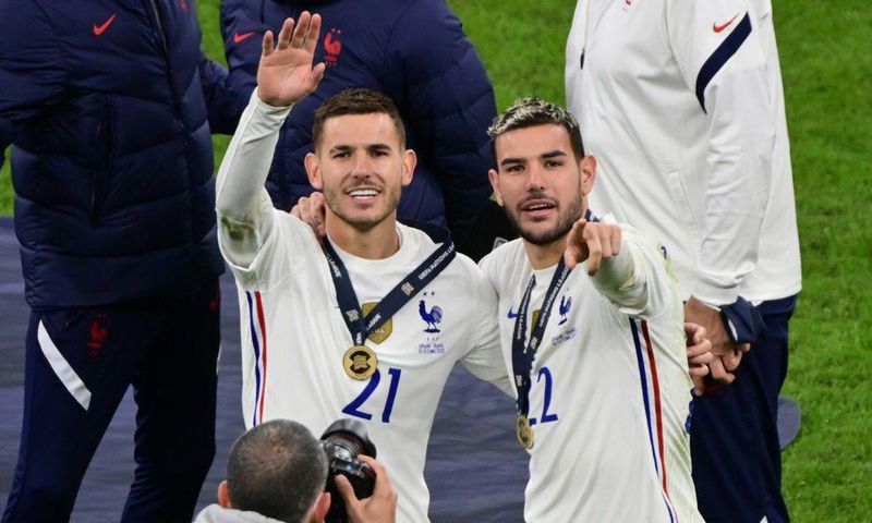 Lucas Hernandez (L) won the Nations League title with France on Sunday alongside his brother Theo (R)