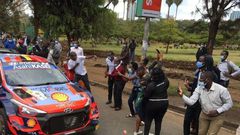 Excited Kenyans cheering Safari Rally drivers