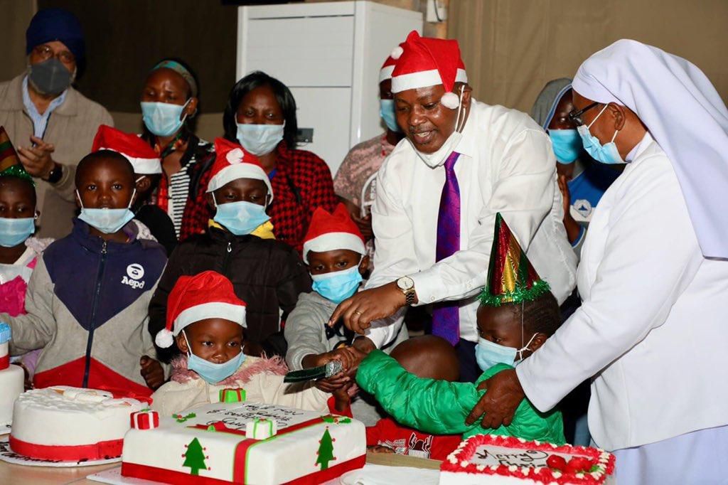 DCI boss George Kinoti hosts needy children for special Christmas Party at DCI headquarters. [Photos]