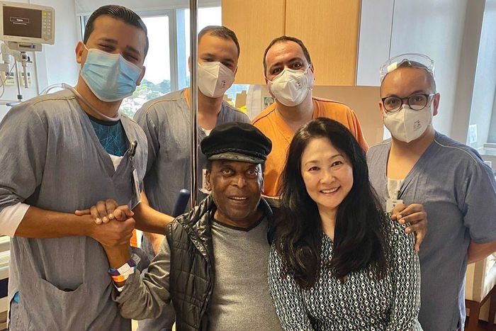 Pele had been receiving treatment at Hospital Israelita Albert Einstein after a suspected tumor was detected during routine tests.