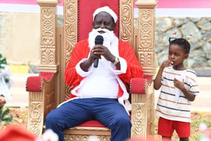 Raila dresses as santa to spread christmas cheer amongst kids