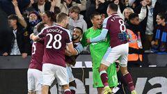 West Ham ended Manchester City's four-run as League Cup winners