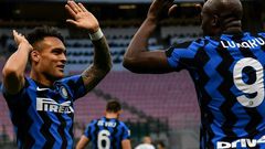 Romelu Lukaku (R) and Lautaro Martinez (L) both scored for Inter Milan.