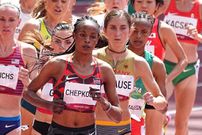 01 August 2021, Japan, Tokio: Athletics: Olympics, 3000 m steeplechase, women, heats at the Olympic Stadium. Gesa Felicitas Krause from Germany (2nd from front) in action next to Beatrice Chepkoech (front) from Kenya. Photo: Michael Kappeler/dpa (Photo by Michael Kappeler/picture alliance via Getty Images)