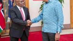 ___8042917___2018___2___27___11___President+Uhuru+Kenyatta+and+former+AG+Githu+Muigai+at+State+House.