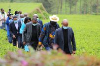 SK Macharia welcomes Raila Odinga to his home in Murang'a