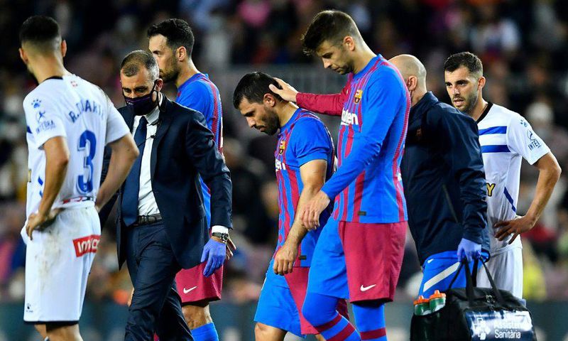 Sergio Aguero (centre) suffered a chest injury in a match in October