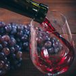 grapes-and-red-wine-glass