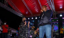 President Uhuru Kenyatta and First Lady Margaret Kenyatta hosts hundreds of children at State House for Christmas Party [Photos]