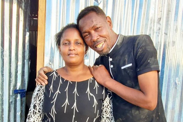 Omosh introduces his parents & daughter to the world as fans gush over them (Photos)