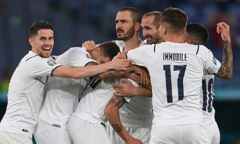 Italy stretched their unbeaten run to 28 games.