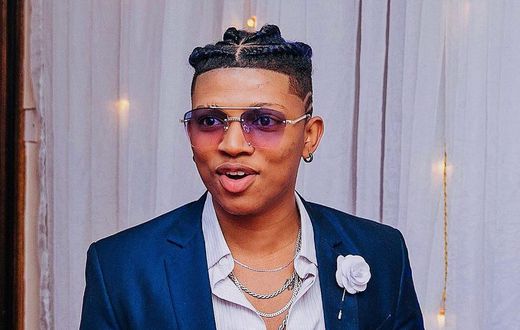 Ako na roho chafu kama duster – Gospel singer Masterpiece bashes Bahati (Video)