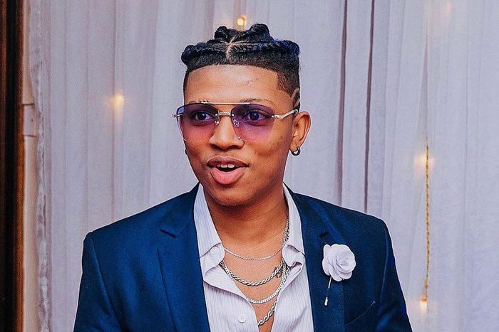 Ako na roho chafu kama duster – Gospel singer Masterpiece bashes Bahati (Video)