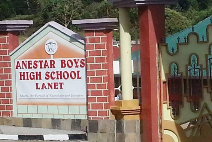 Anestar-Boys-High-School-Lanet