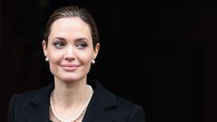 angelina jolie