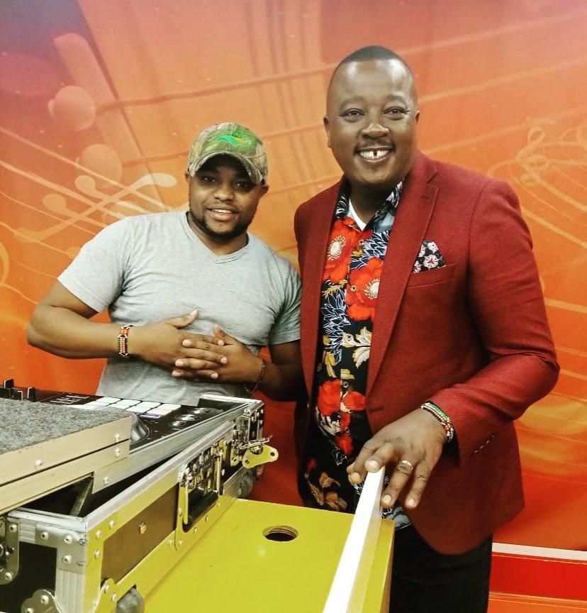 Kameme TV presenter Jeff Njoroge (left)