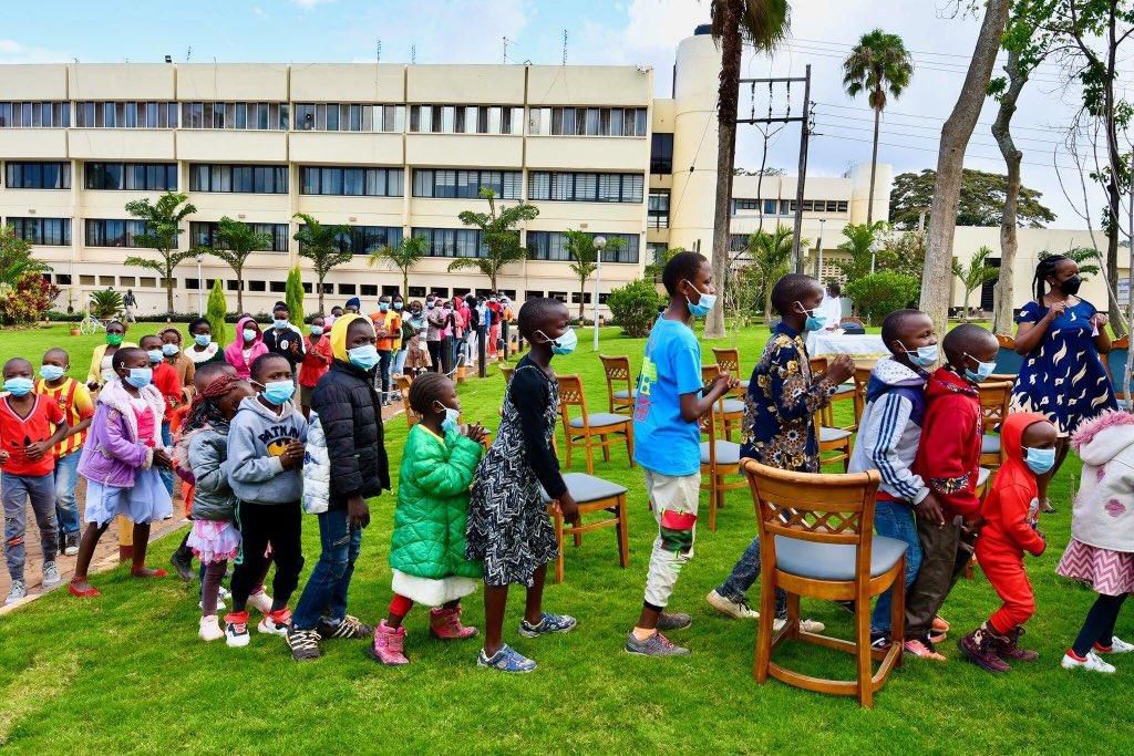 DCI boss George Kinoti hosts needy children for special Christmas Party at DCI headquarters. [Photos]