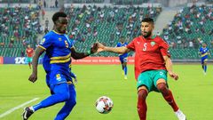 Yahya Jabrane (R) put Wydad Casablanca ahead in a drawn CAF Champions League quarter-final first leg against Mouloudia Alger on Friday.