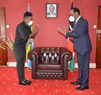 Comedian Eric Omondi finally meets Ezekiel Mutua alongside Churchill & Jalang’o (Photos)