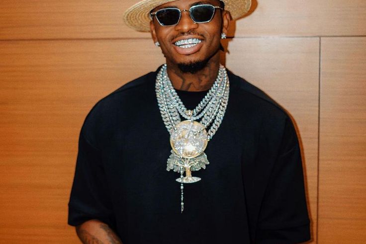 Diamond Platnumz breaks own record as #IYO Video hits 100K in 38 Minutes & 200K in 1 hour