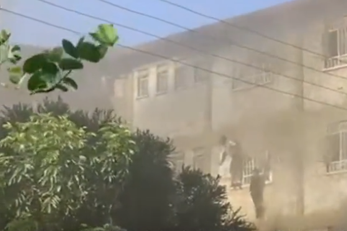 Buruburu Girls dormitory block catches fire, students seen escaping through windows