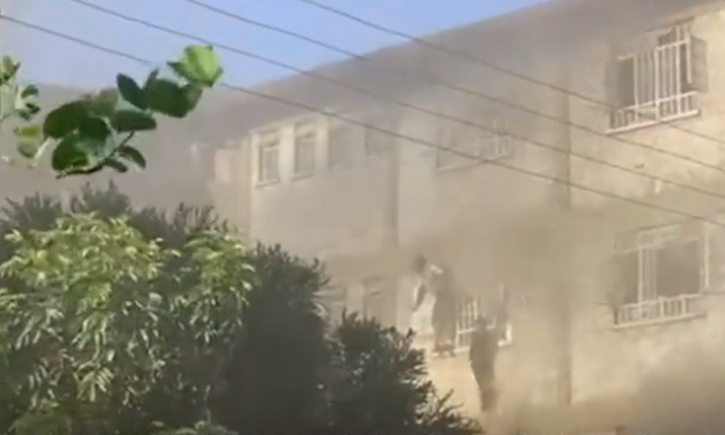 Buruburu Girls dormitory block catches fire, students seen escaping through windows